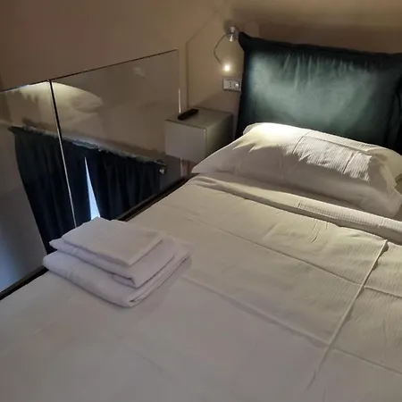 Palazzo Sarti * 로디가르가니코