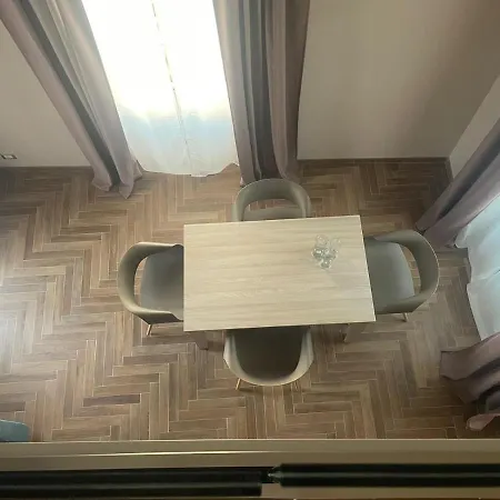 Palazzo Sarti アパート *